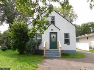 2552 Stillwater Rd E, Maplewood, MN 55119