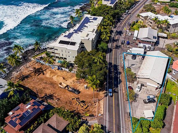 5th image of 76-6271 Alii Dr