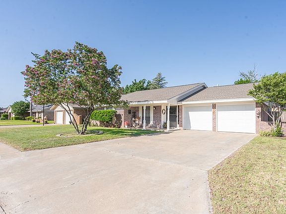 2nd image of 4728 W Dengar Ave