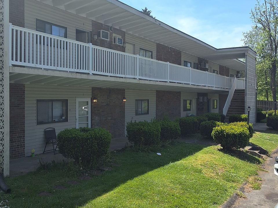 1st image of 800 Huffine Rd #6