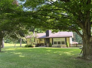 49042 Hamilton Rd, East Palestine, OH 44413