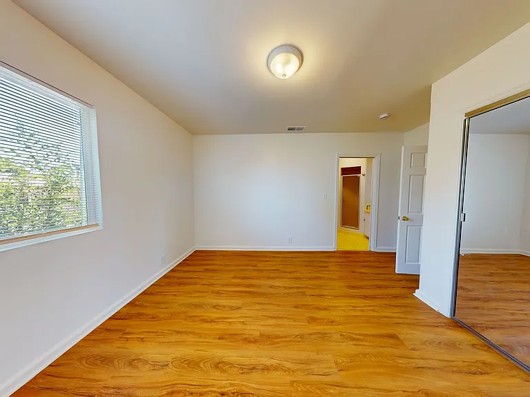 2037 Sinaloa Ave — Photo 15