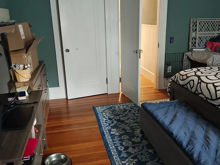29 Roslyn Ave — Photo 90