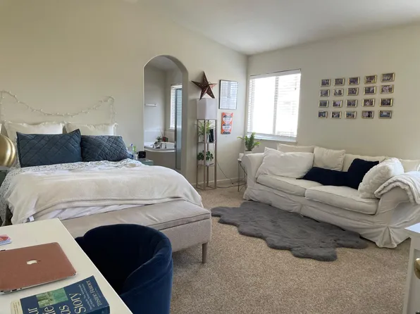 8022 Mammoth Dr, Rohnert Park, CA 94928