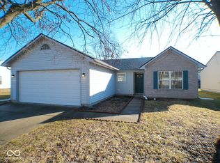 6221 Cradle River Dr, Indianapolis, IN 46221