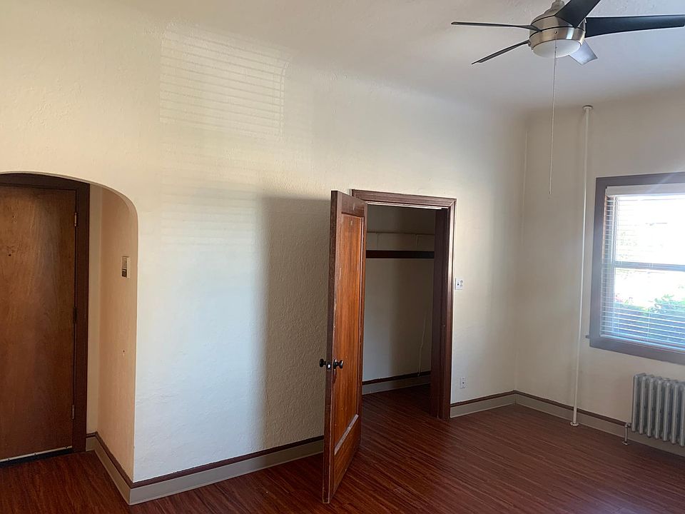 1st image of 226 Saint Helens Ave #205
