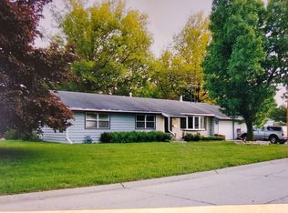 905 W 19th St, Carroll, IA 51401