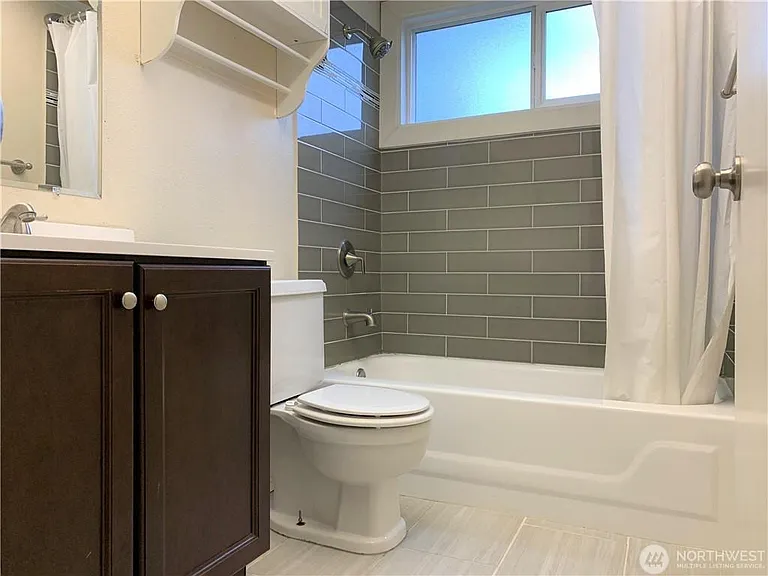 28422 22nd Ave S — Photo 15