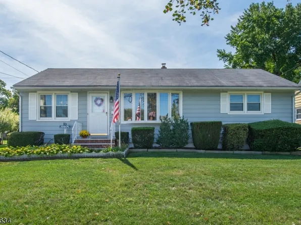 23 Joan Pl, Clifton City, NJ 07012