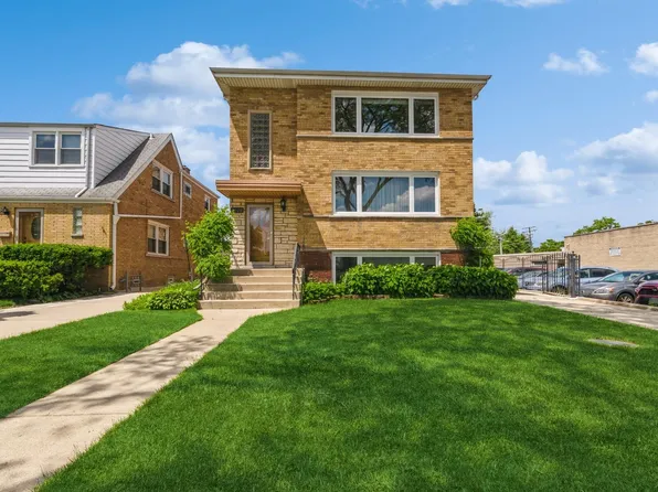 8108 N Oriole Ave APT 2, Niles, IL 60714