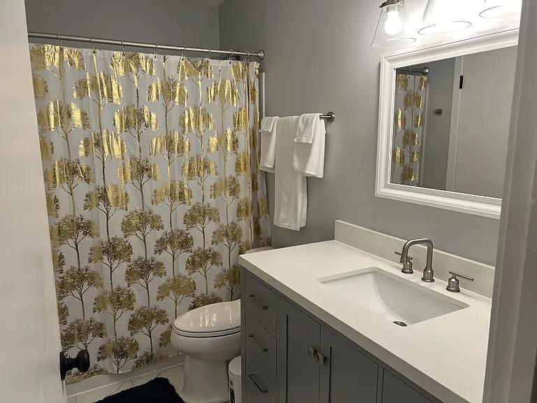 7910 Timbercreek Ln #D — Photo 3