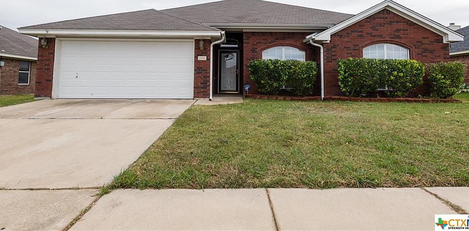 1st image of 2906 Wisteria Ln