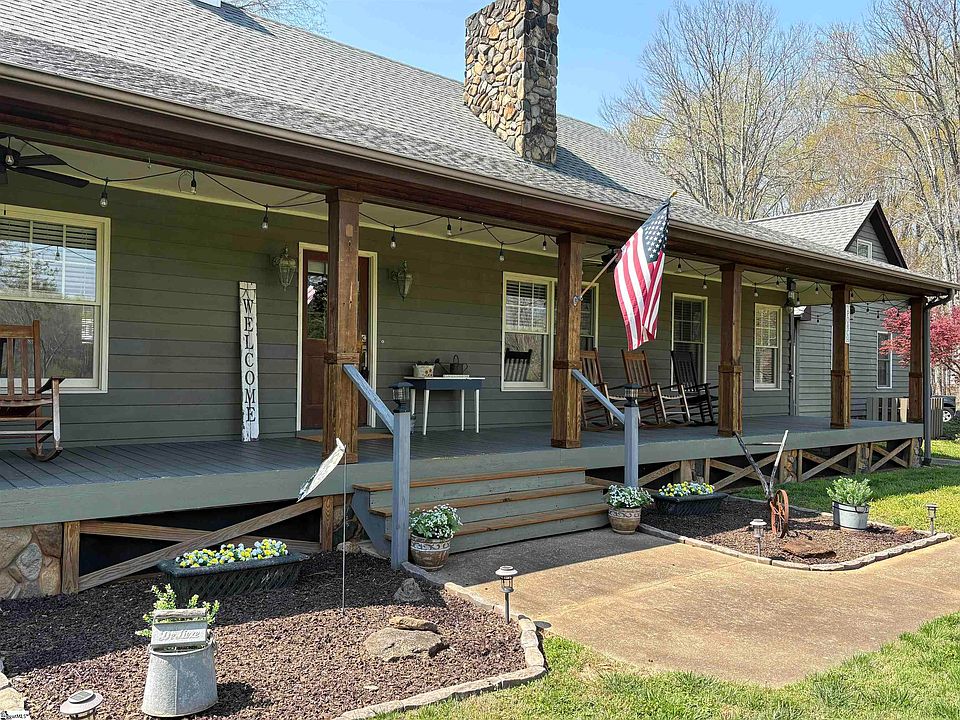 1st image of 557 Country Club Rd