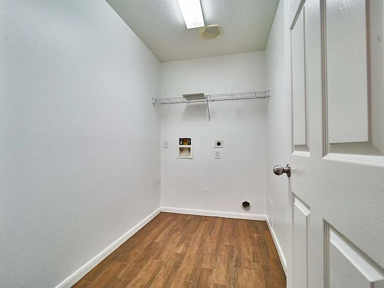 14603 Gearen Ct — Photo 7