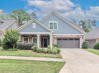 8113 Parknoll Dr, Huntersville, NC 28078