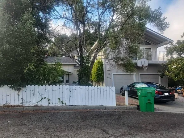 2268 Rosehill Pl, Hayward, CA 94541