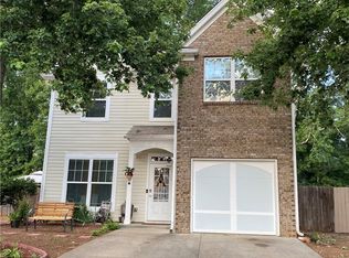 603 Marsh Lake Rd, Lawrenceville, GA 30045