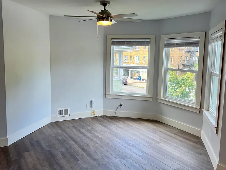 1007 Monroe Ave #2 — Photo 23