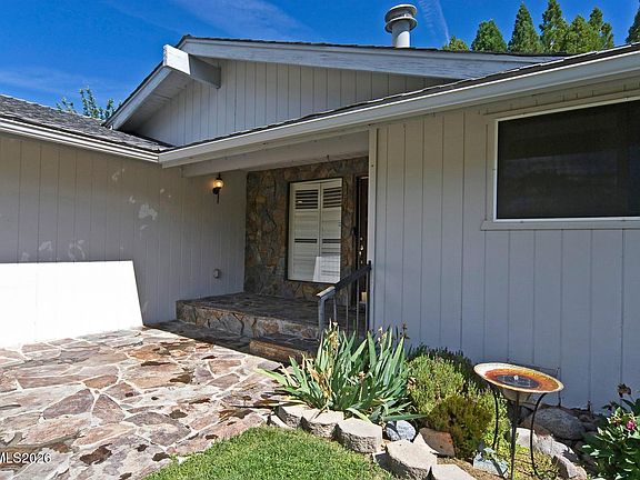 5th image of 3185 Corey Dr