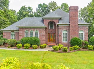 731 Morning Shadows Dr, Chattanooga, TN 37421