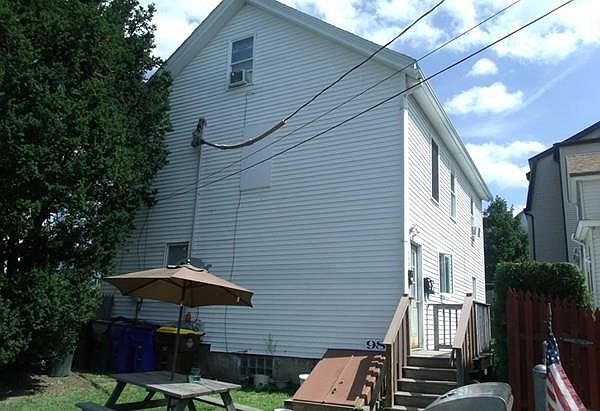 2nd image of 98 Melville St
