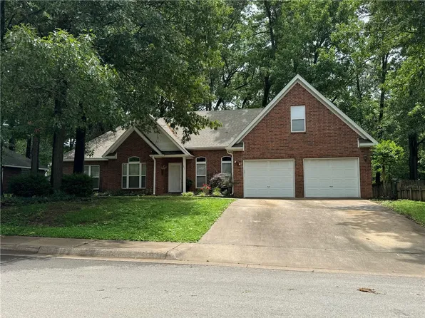 607 Shady Acres Ln, Prairie Grove, AR 72753