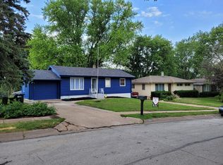8063 Castelar St, Omaha, NE 68124