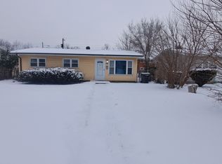 1861 N Elmer St, South Bend, IN 46628