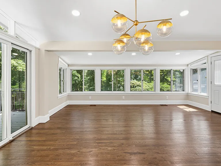 17 Nutmeg Dr — Photo 12