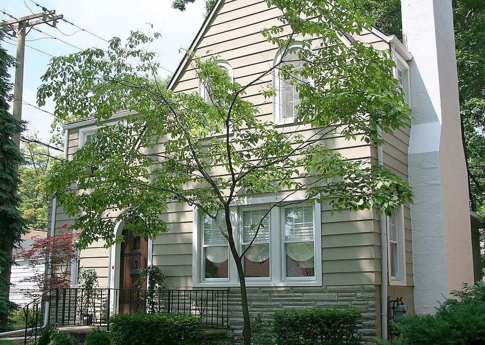 2nd image of 1013 Edgewood Dr
