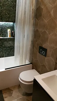 Rented by Premier Metro Realty Corp | media 54