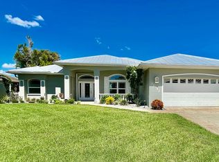 11552 SW Courtly Manor Dr, Lake Suzy, FL 34269
