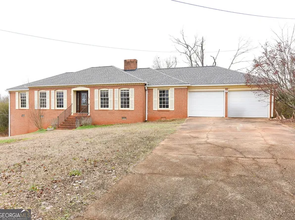 19 Festiva Dr, Newnan, GA 30263