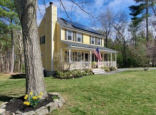27 Mulberry Cir, Ayer, MA 01432