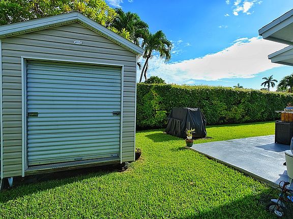 Air conditioned 8x10 shed