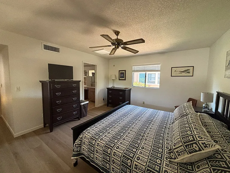 1326 Leisure World — Photo 23
