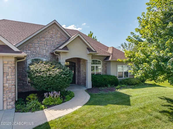 975 Eagle Point Dr, Ashland, MO 65010