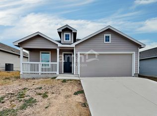 5439 Elm Valley Dr, San Antonio, TX 78242