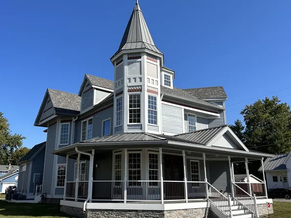 106 N Jefferson St, Knightstown, IN 46148
