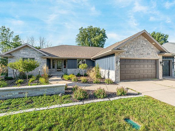 2nd image of 1549 Belle Plane Cir