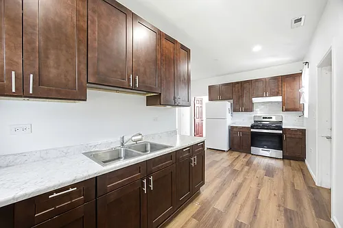 643 Villa St #TOP Photo 1 643 Villa St #TOP Photo 1