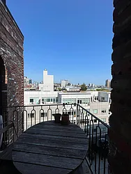 Rented by MySpaceNYC