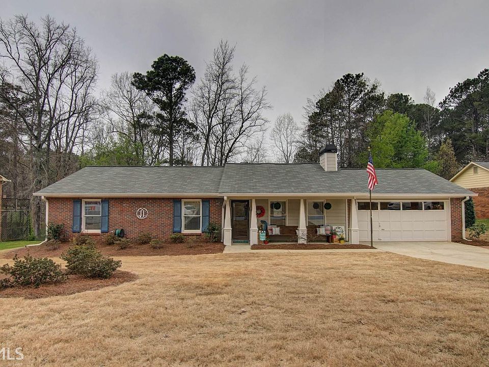 1st image of 1045 Plantation Blvd SE
