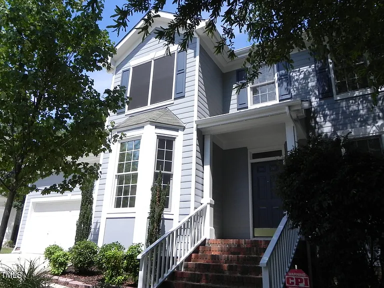 216 Castle Hayne Dr — Photo 2