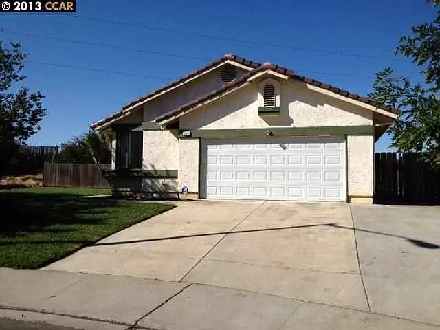 3026 Beechnut Ct photo 1