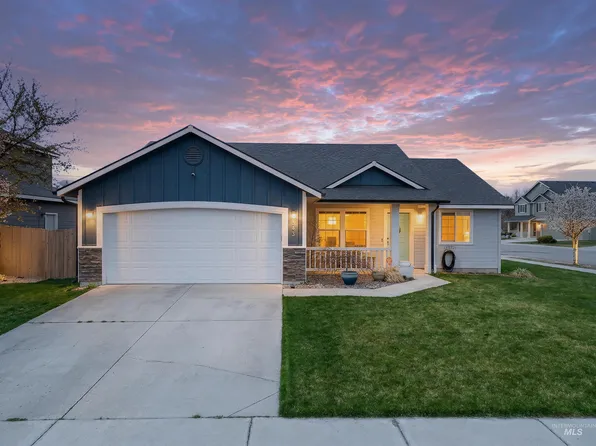 343 E Joshua Tree Dr, Meridian, ID 83646