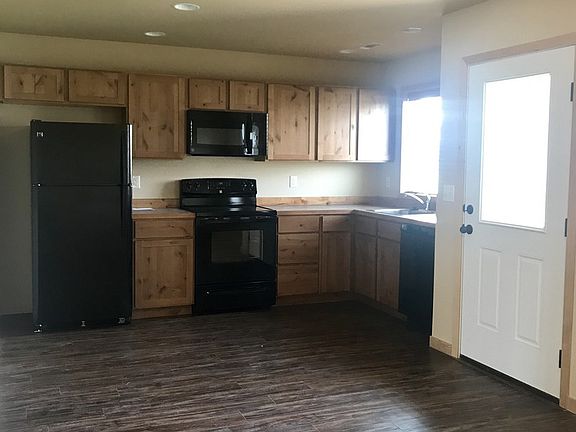 4th image of 3329 Warbler Way Unit C