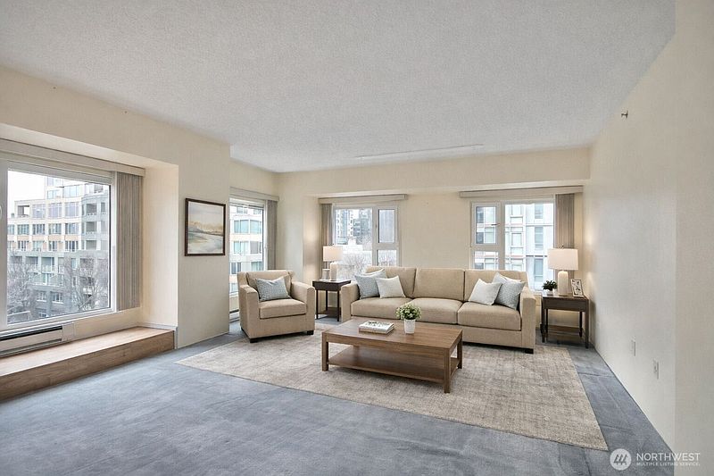 4th image of 121 Vine Street #505