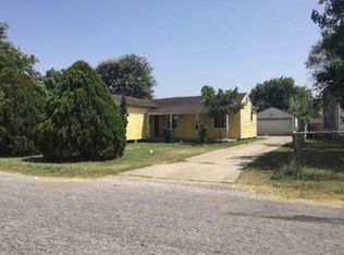 225 W Vanderbilt Dr, Corpus Christi, TX 78415