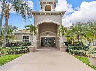 5001 Wiles Rd APT 101, Pompano Beach, FL 33073